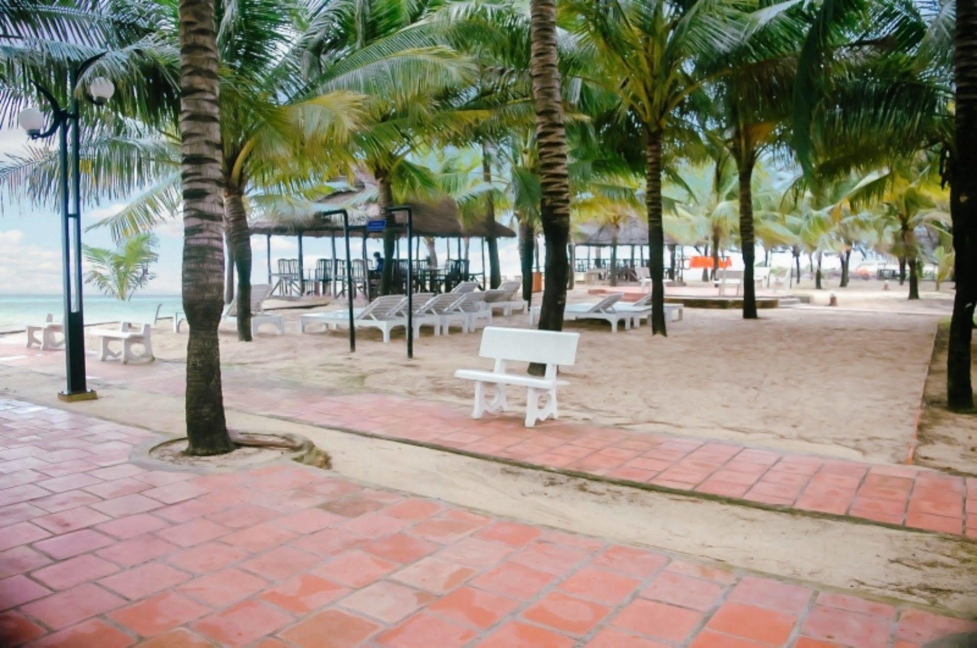 Cuu Long Phu Quoc Resort Exterior photo